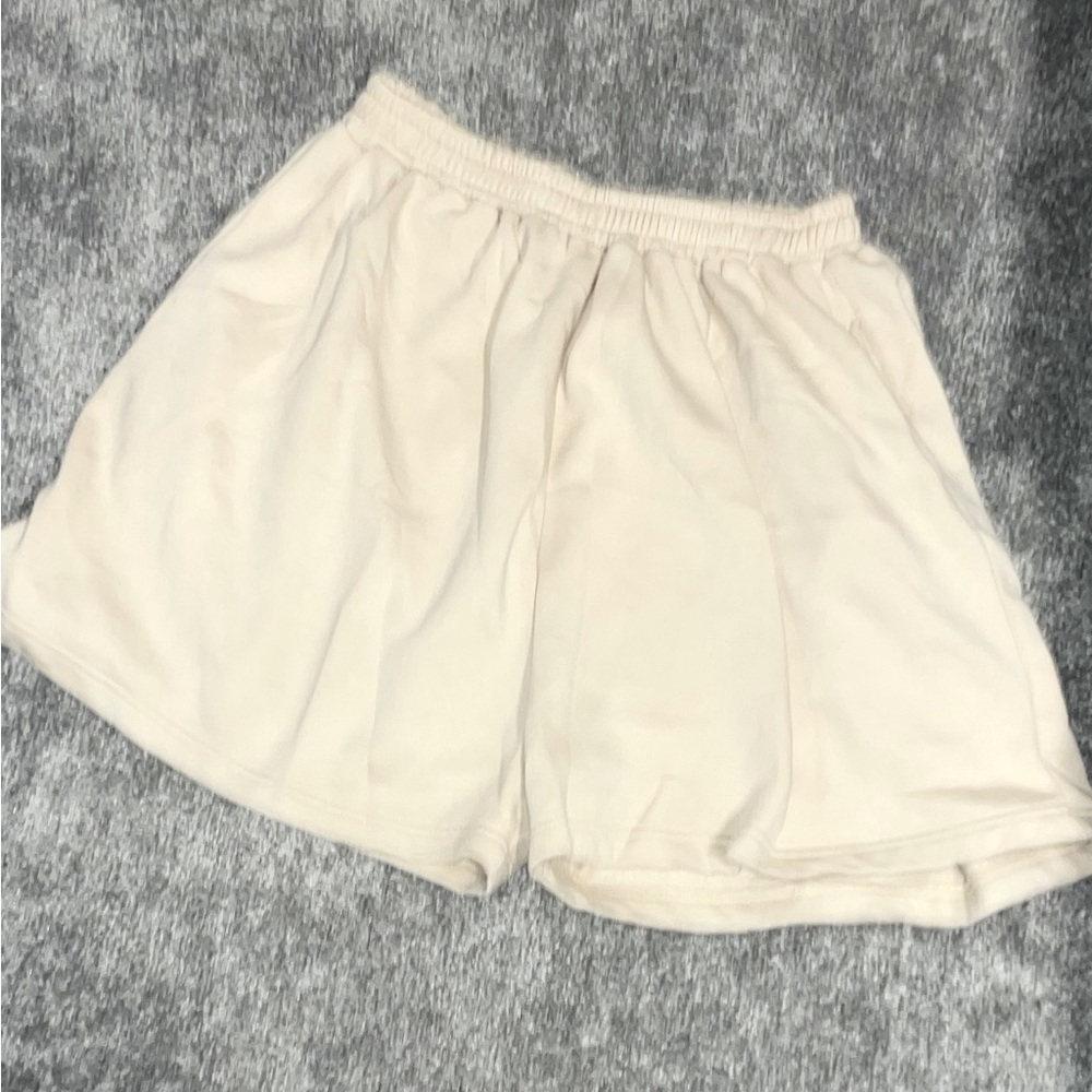 Thick plus size flowy shorts